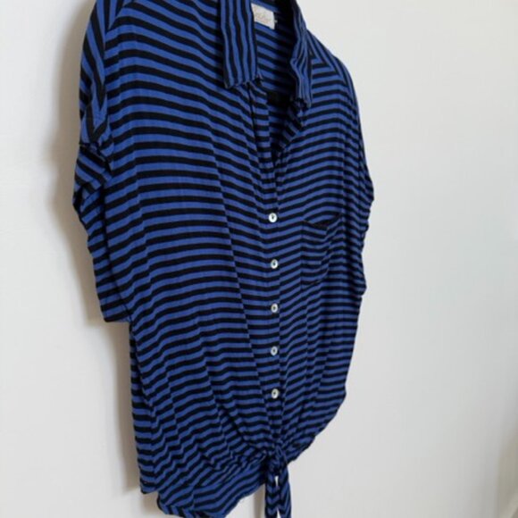 Fighting Eel Ava Sky Button Down Blouse- Size S - Picture 3 of 3